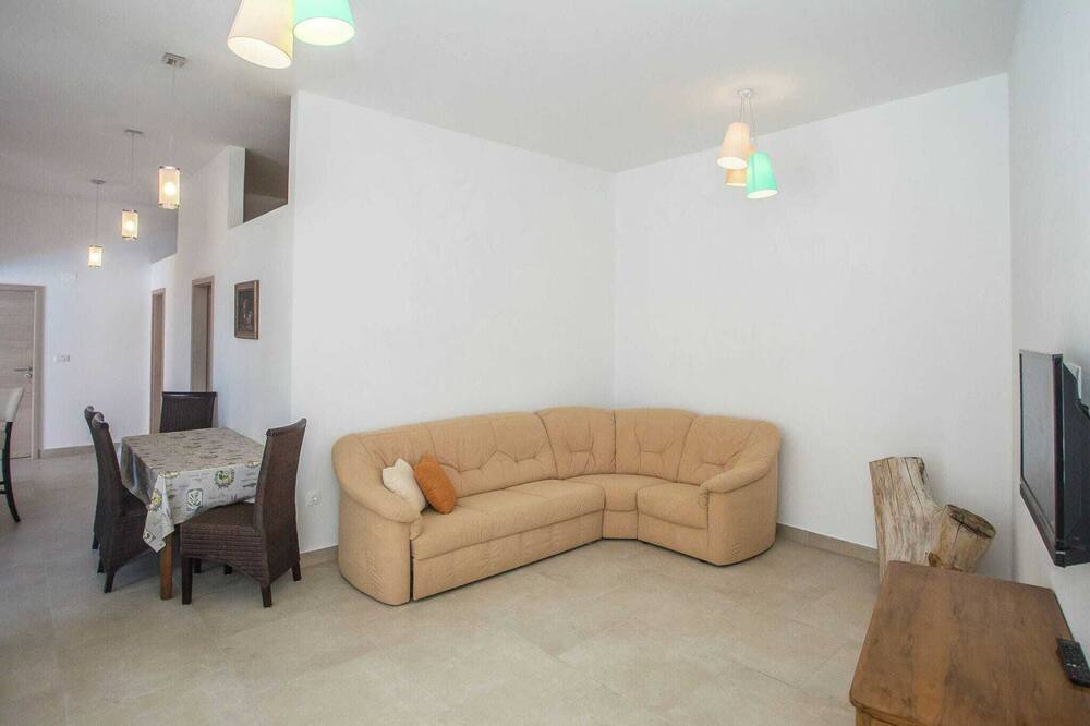 Photo of Livingroom in Tar