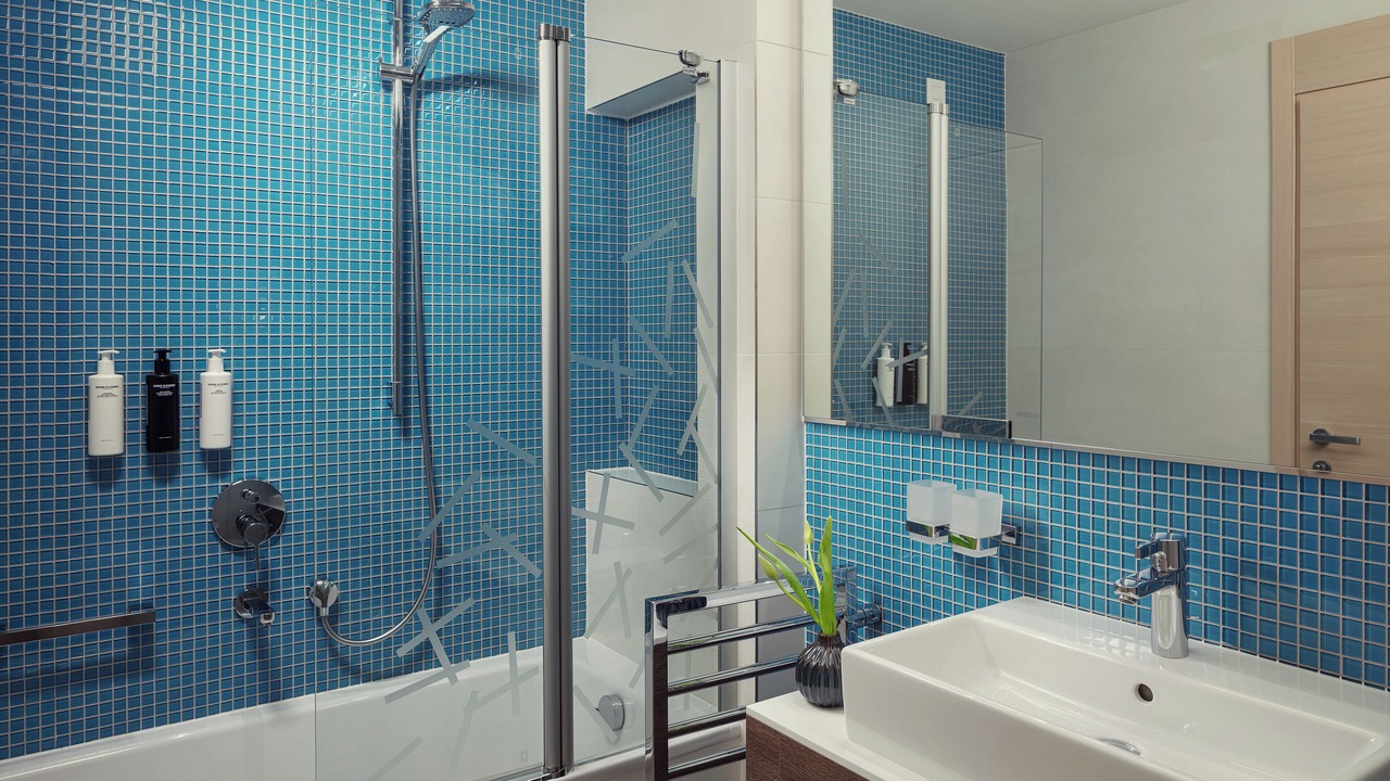 Photo of Bathroom in Cove Murtar