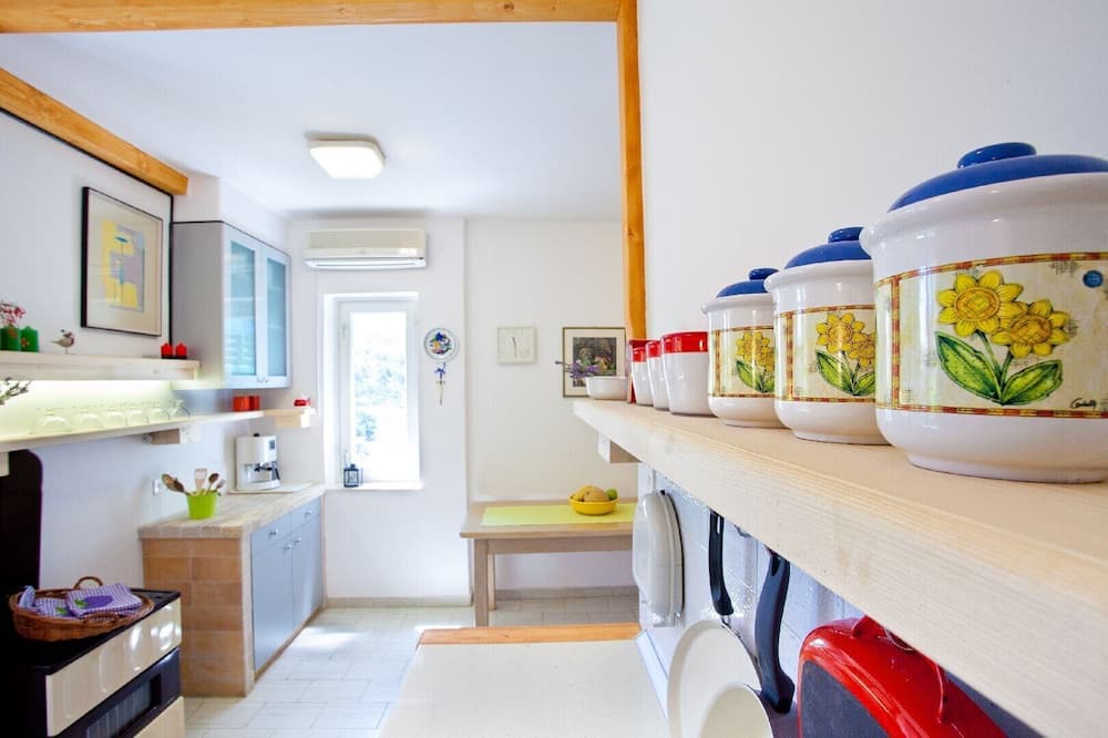 Photo of Kitchen in Sutivan
