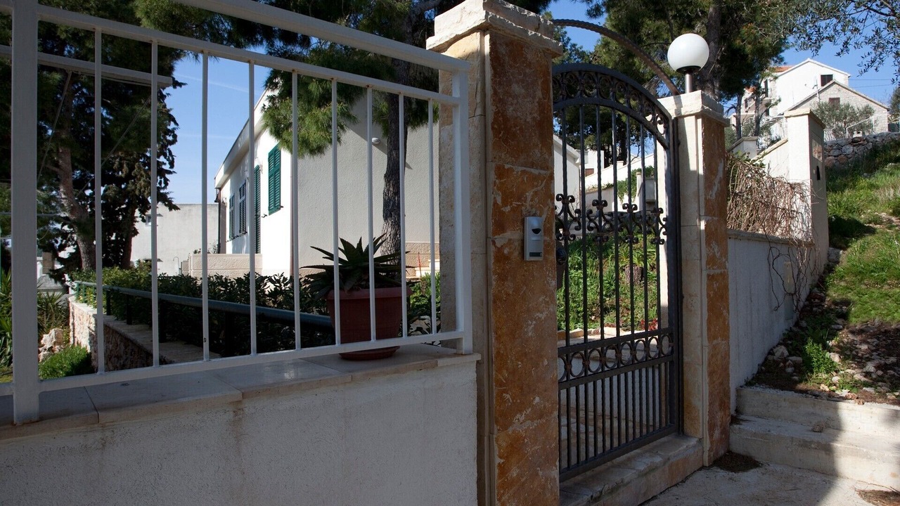 Photo of Outdoor in Milna (Brac)