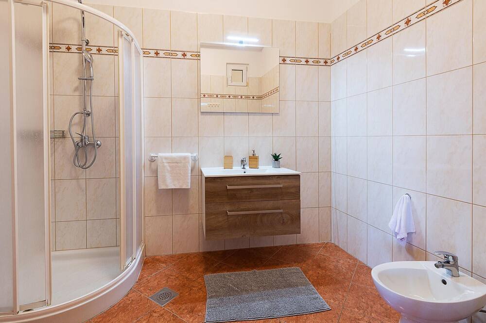 Photo of Bathroom in Galizana