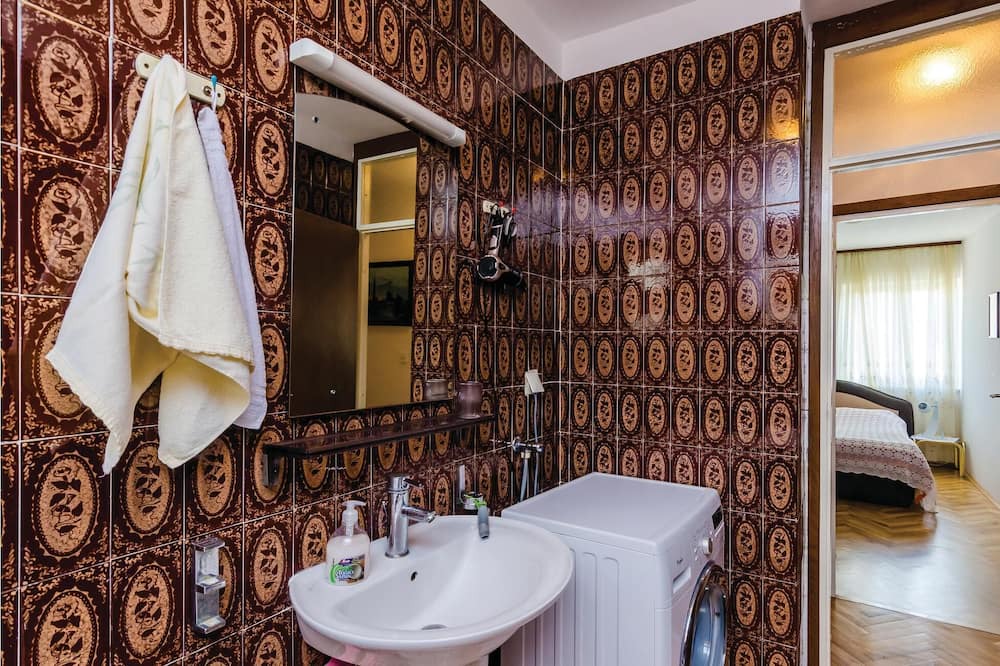 Photo of Bathroom in Lapad