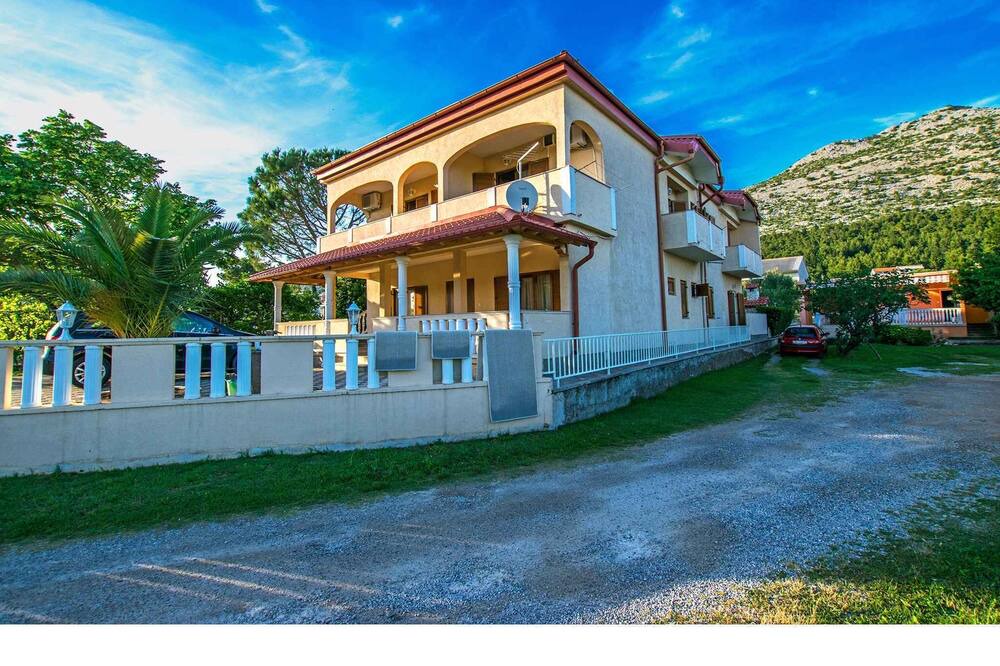 Photo of Others in Starigrad