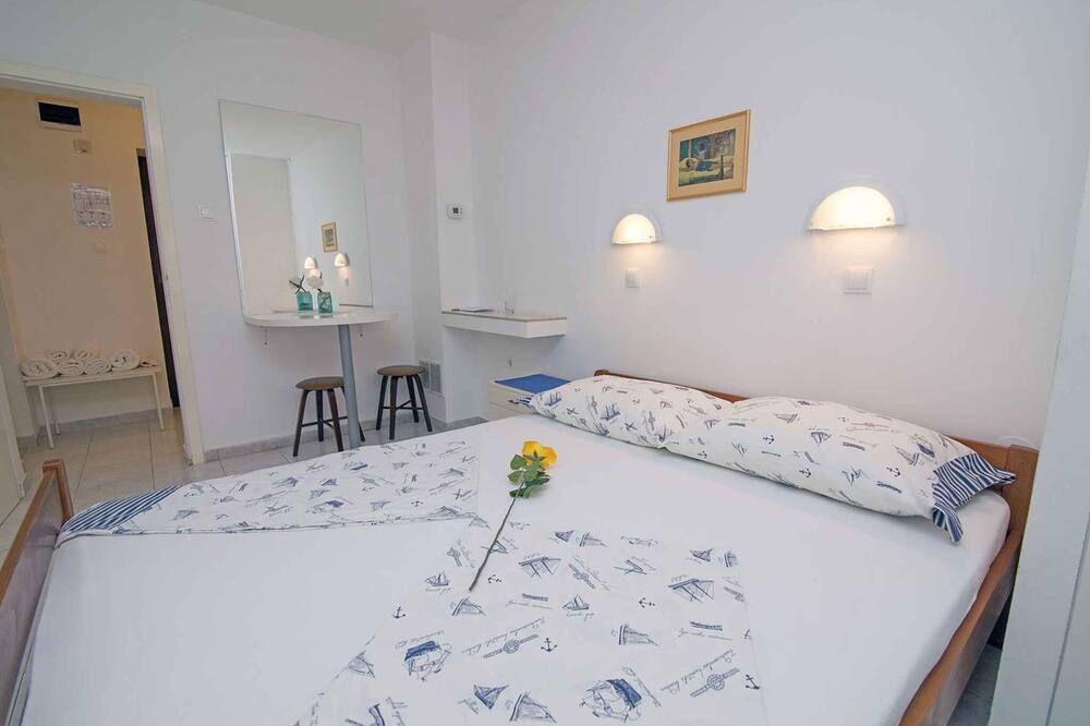 Photo of Bedroom in Cove Murtar