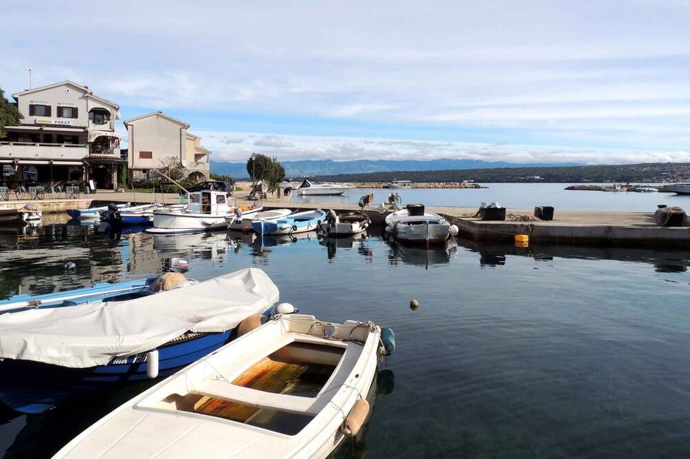 Photo of Others in Porat