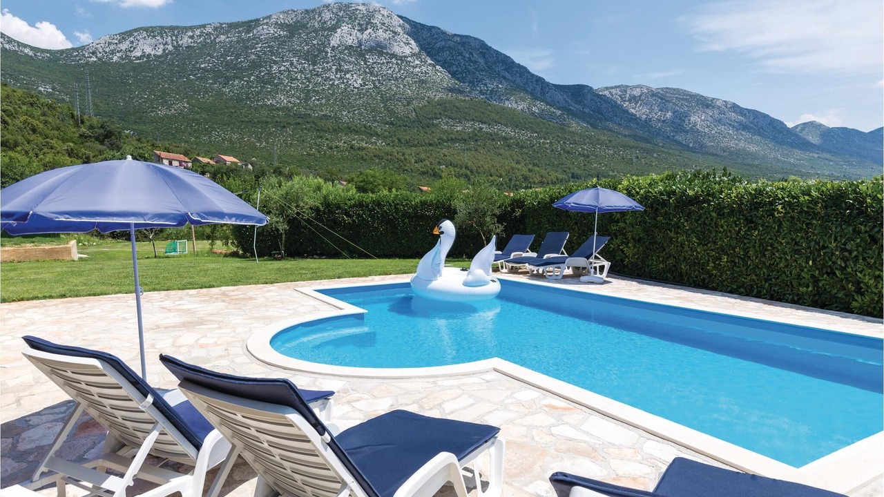 Photo of Outdoor in Ploce