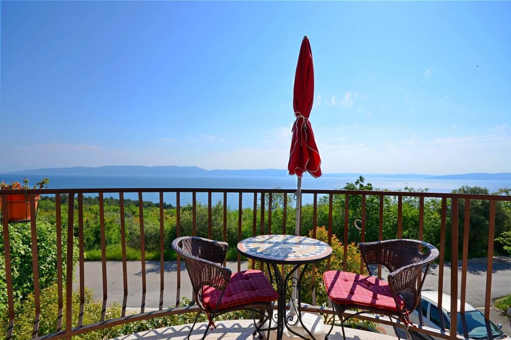 Photo of Outdoor in Ravni