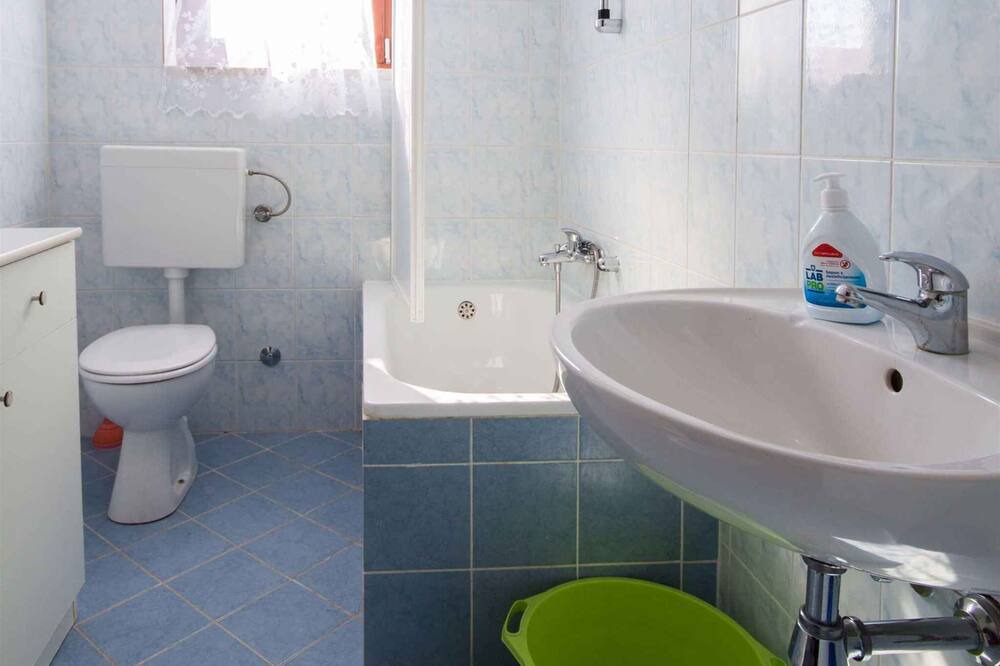 Photo of Bathroom in Monterol