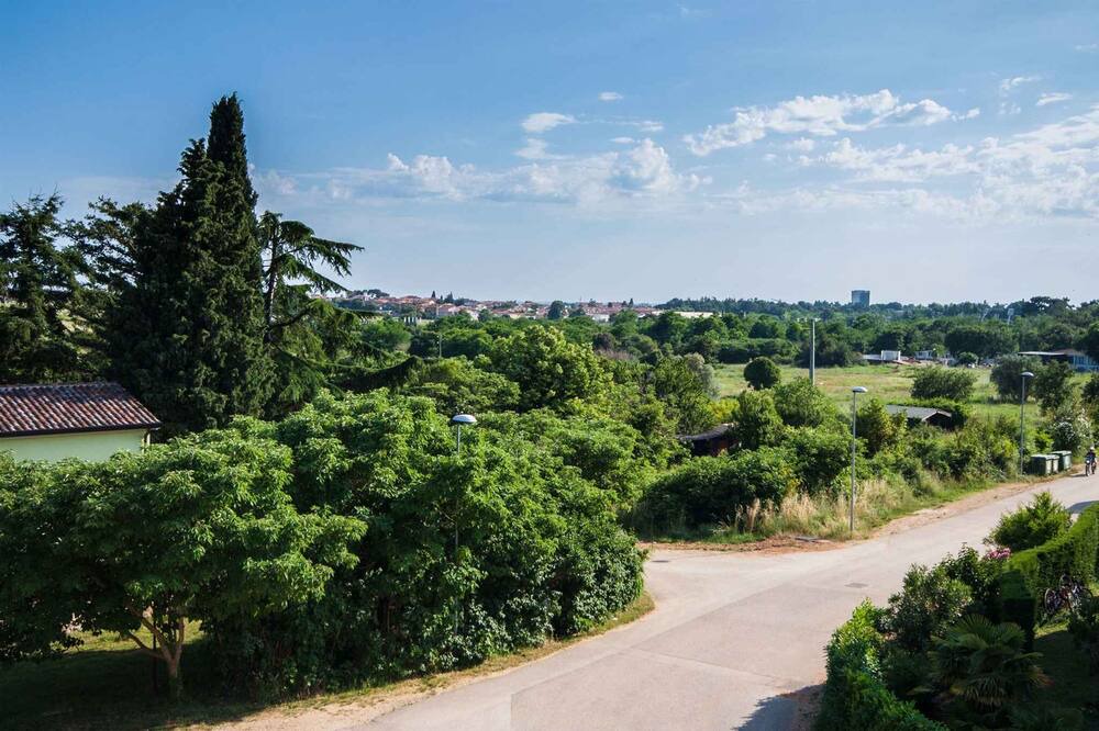 Photo of Outdoor in Monterol