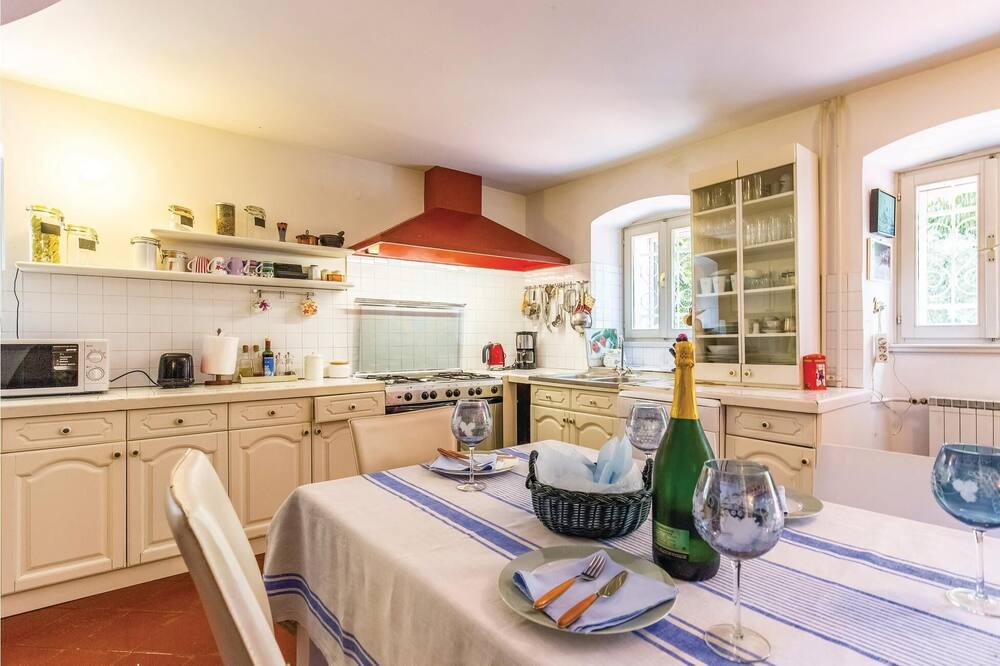Photo of Kitchen in Zurkovo