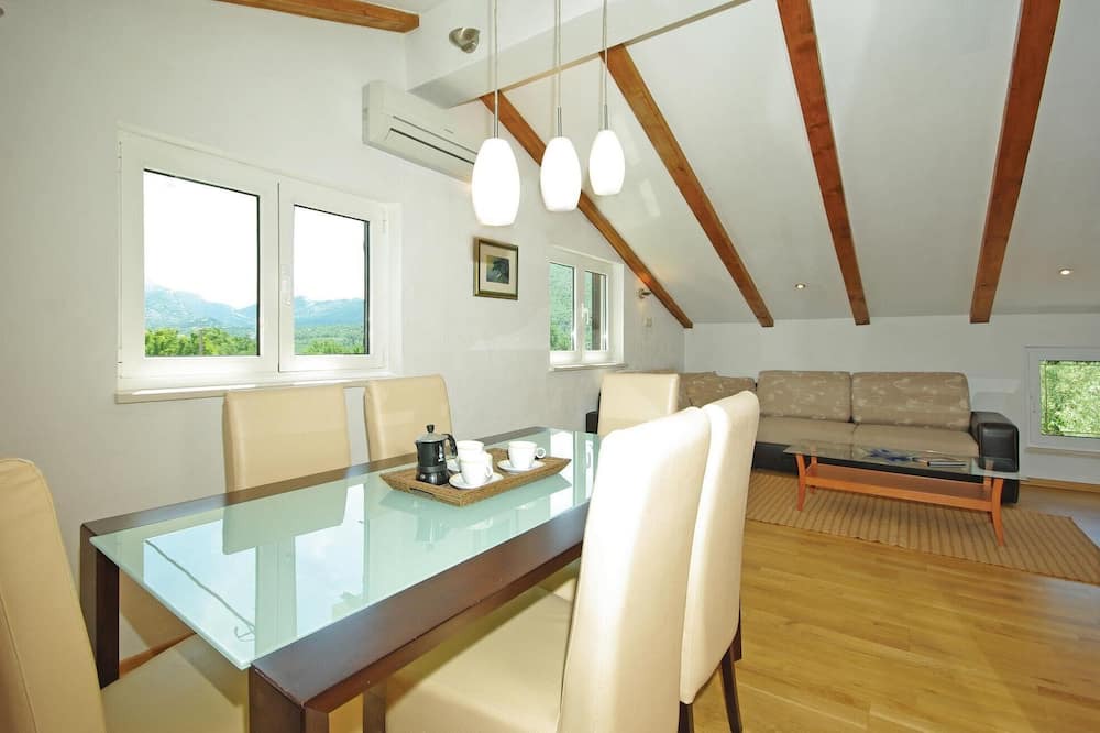 Photo of Bedroom in Slime