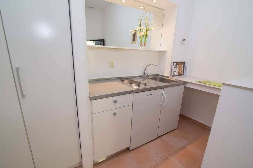 Photo of Kitchen in Cove Murtar