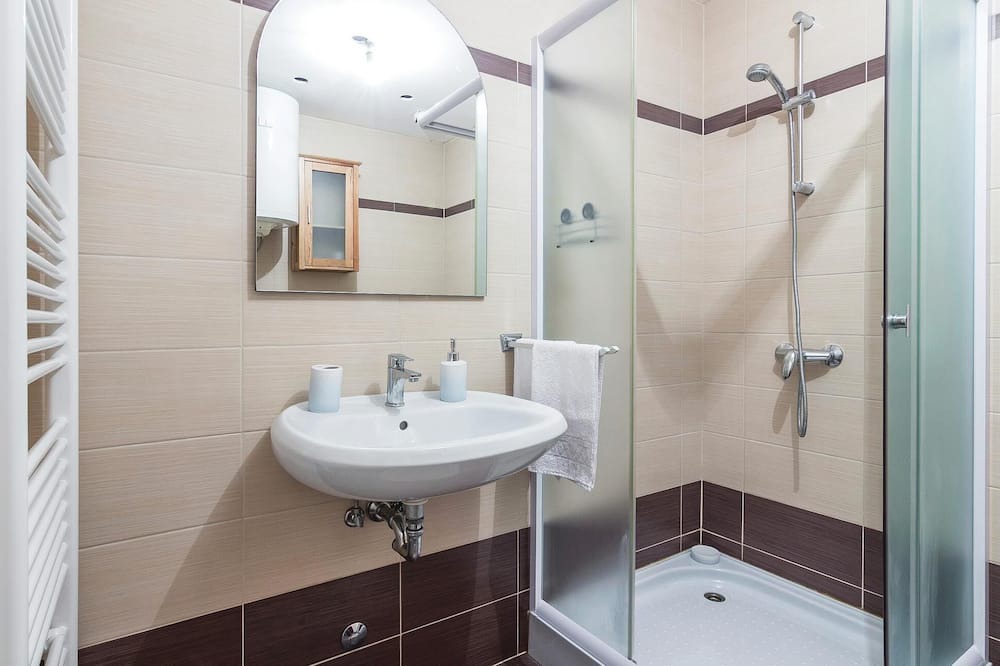 Photo of Bathroom in Heraki