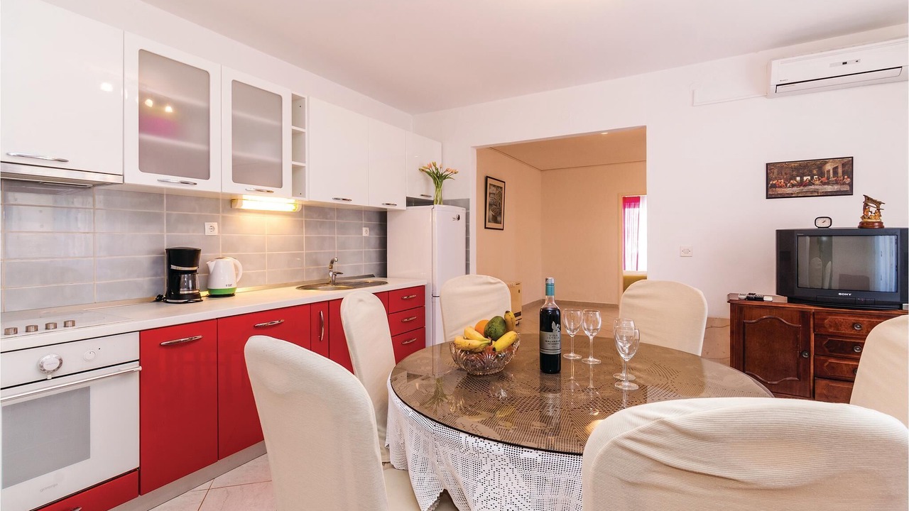 Photo of Kitchen in Turanj