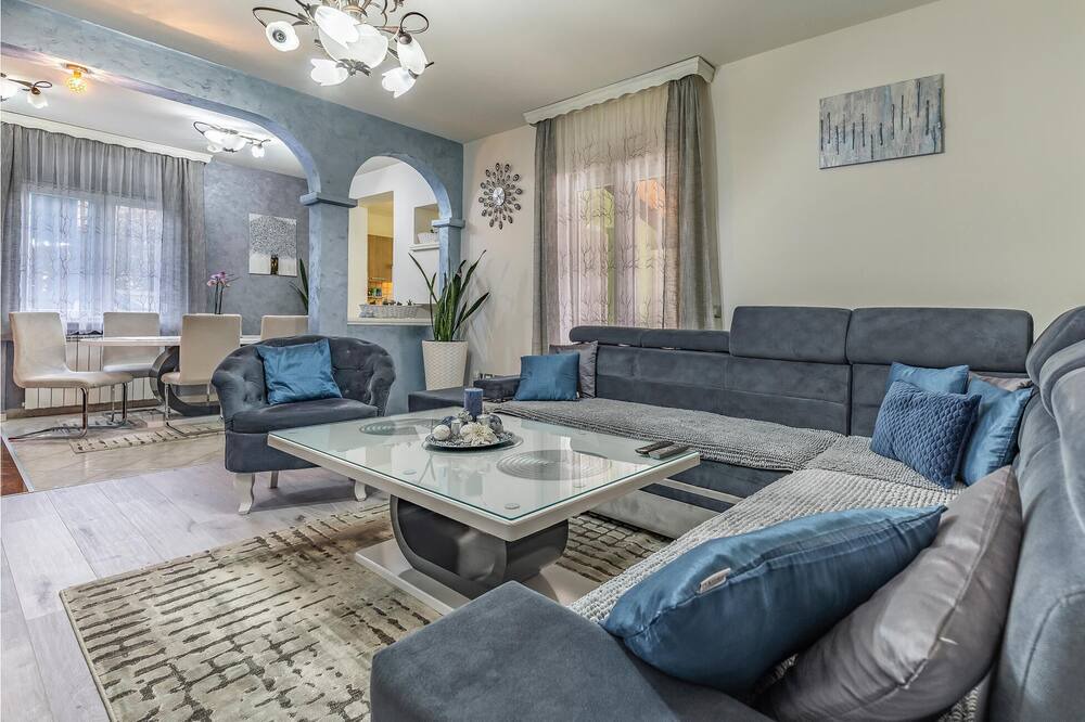 Photo of Bedroom in Galizana