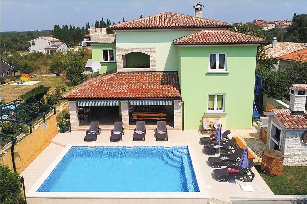 Photo of Outdoor in Galizana
