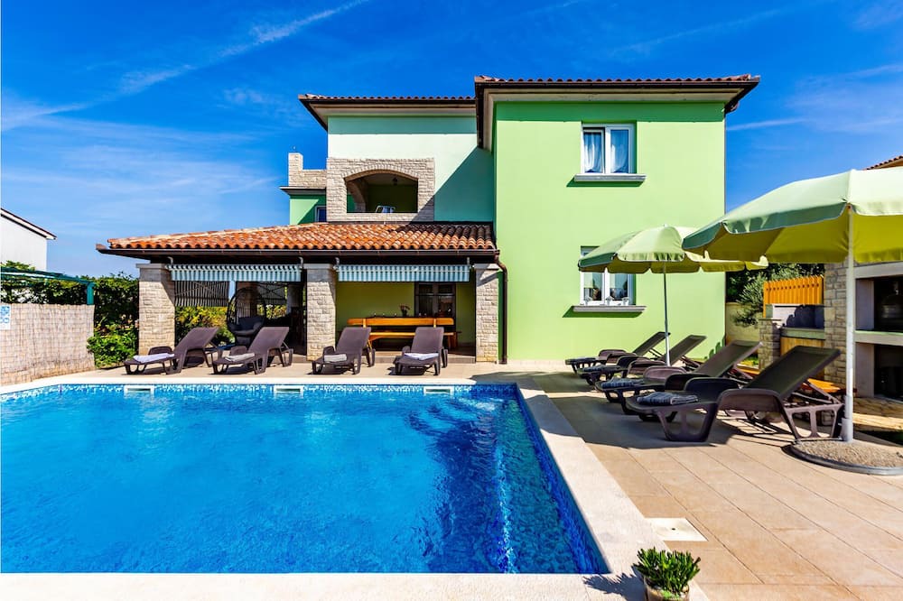 Photo of Outdoor in Galizana