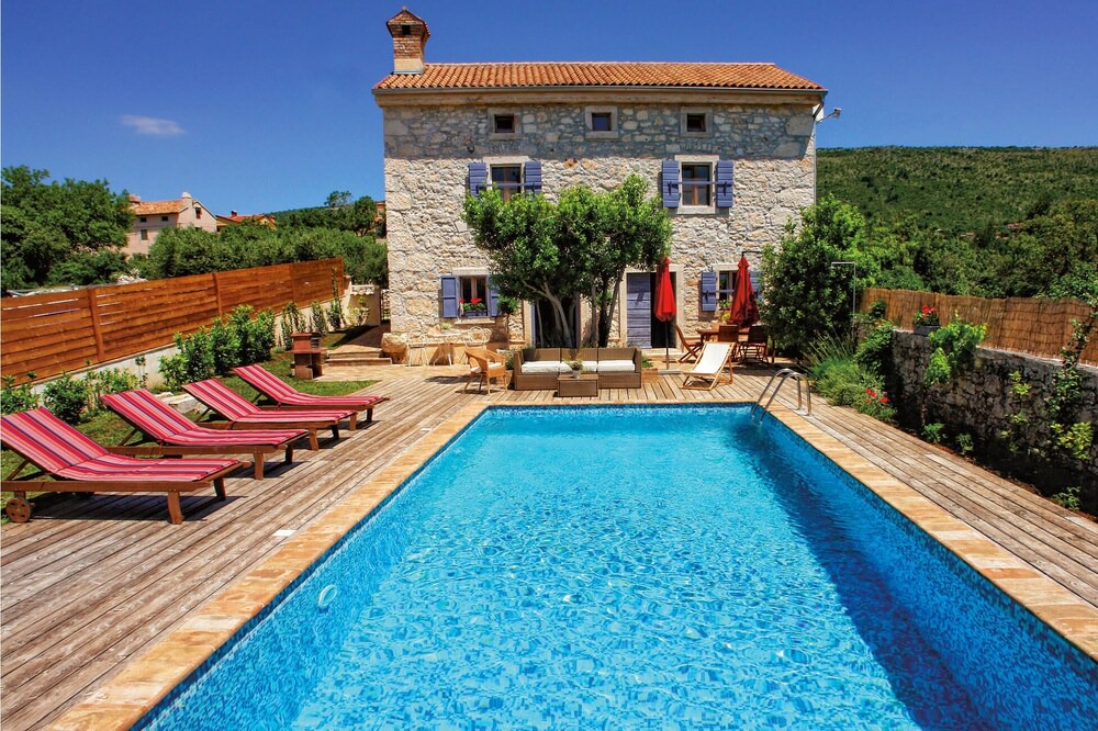 Photo of Outdoor in Diminici