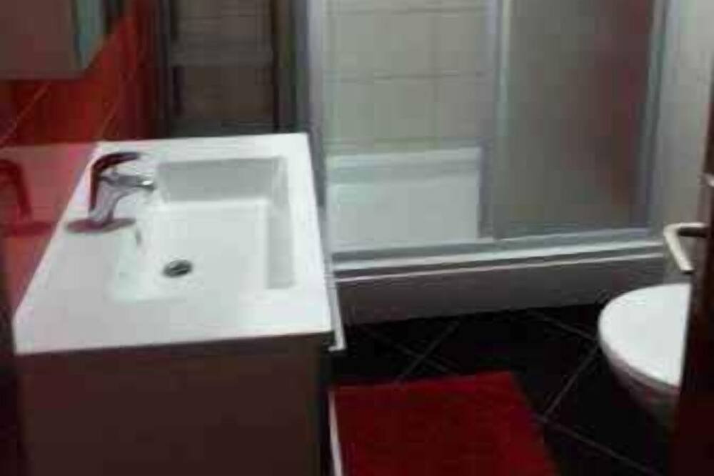 Photo of Bathroom in Palit