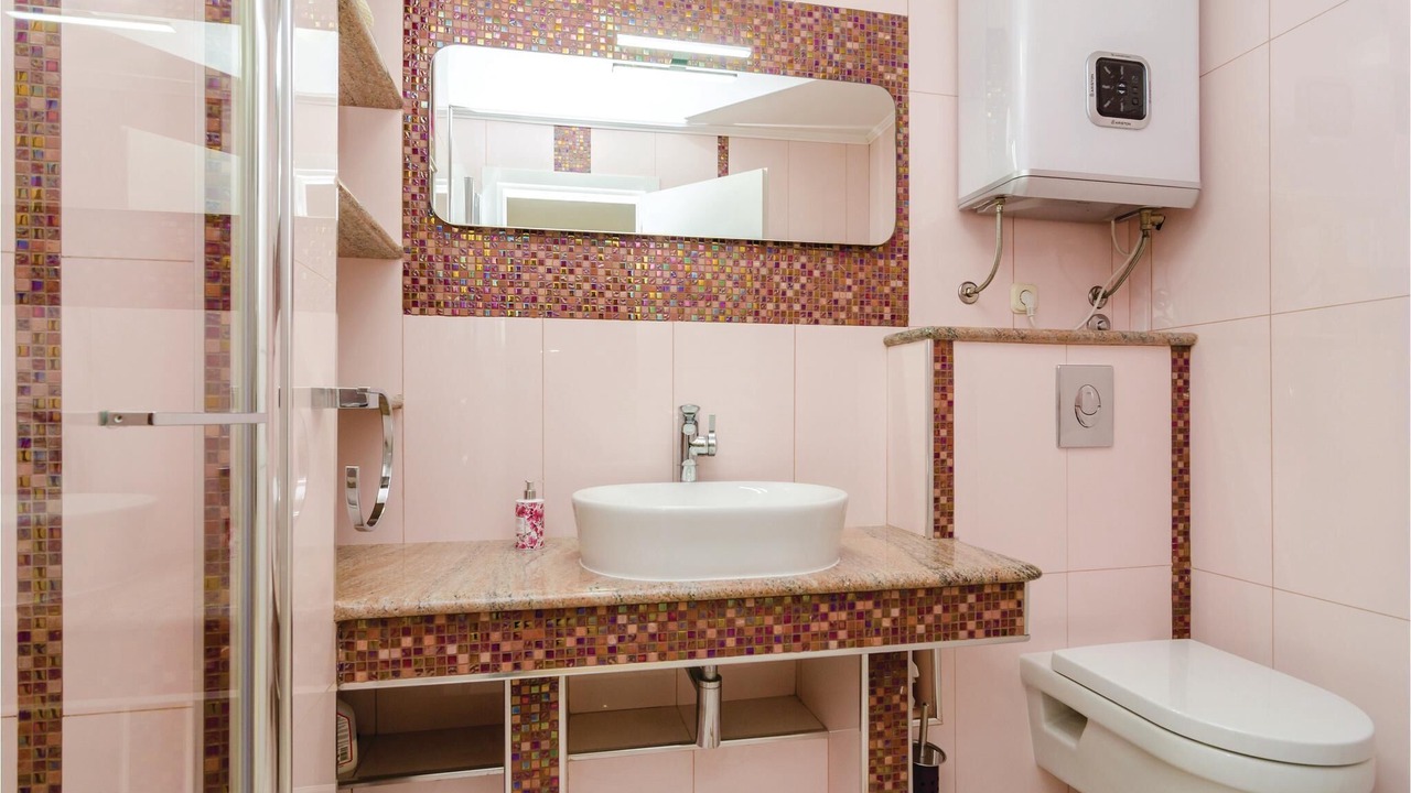 Photo of Bathroom in Montovjerna
