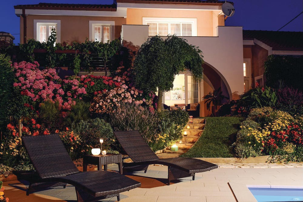 Photo of Outdoor in Soboli