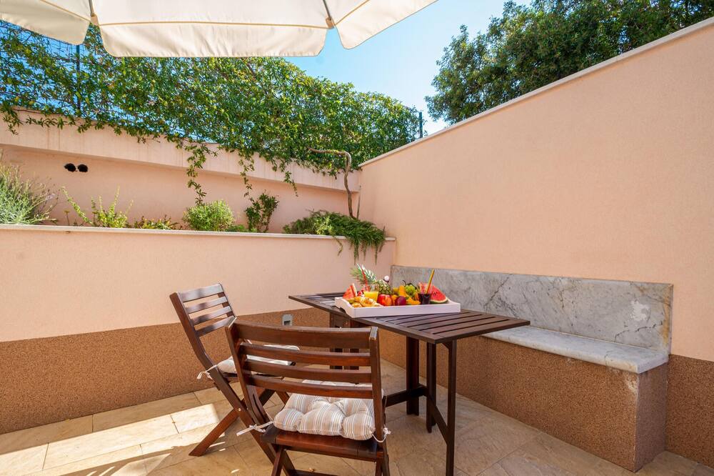 Photo of Outdoor in Kneza