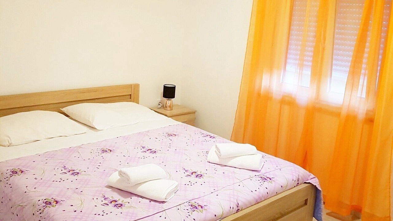 Photo of Bedroom in Ustrine