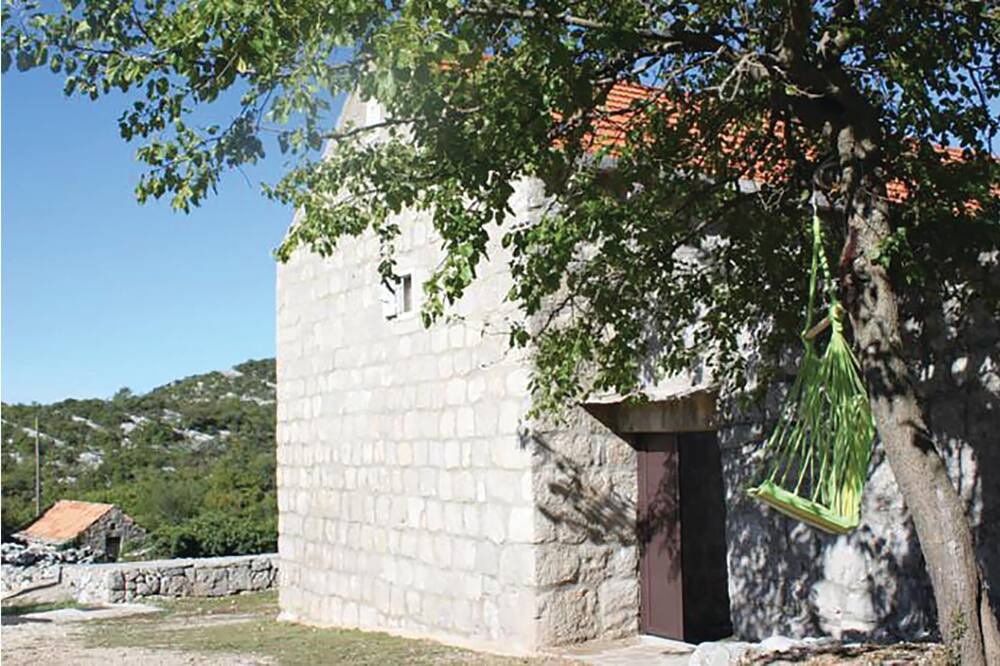 Photo of Outdoor in Stravca