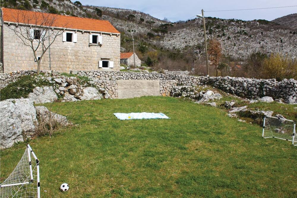 Photo of Outdoor in Stravca