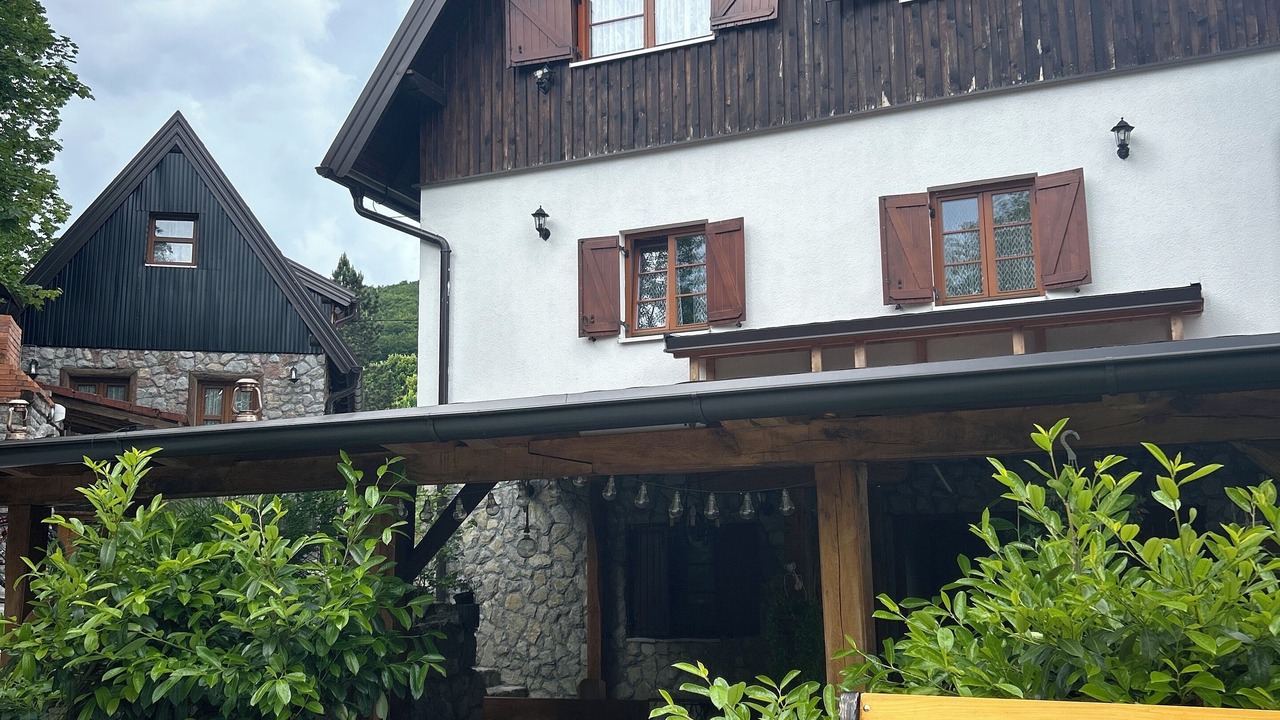 Photo of Others in Seliste