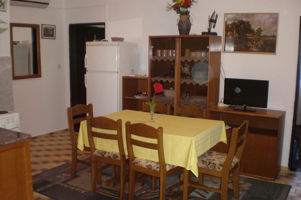 Photo of Livingroom in Cove Makarac (Milna)