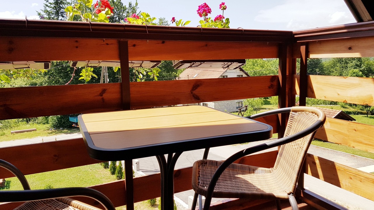 Photo of Patio Balcony in Jezerce