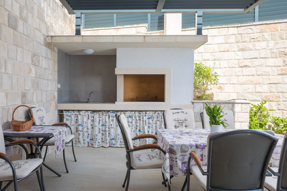 Photo of Patio Balcony in Veliko Brdo