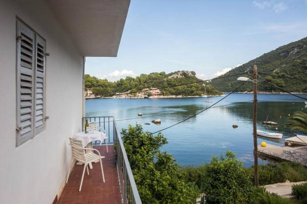 Photo of Patio Balcony in Okuklje