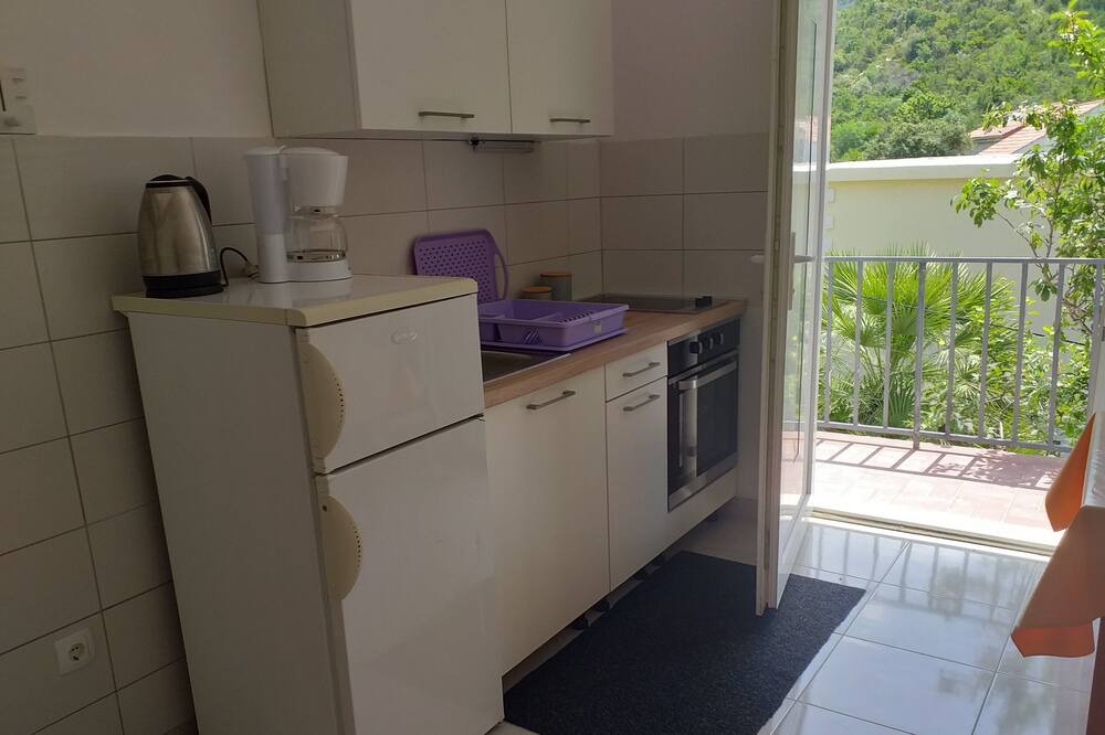 Photo of Kitchen in Okuklje