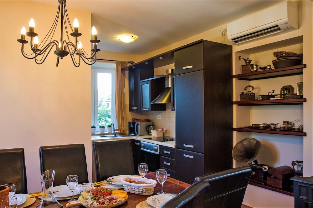 Photo of Kitchen in Komaji