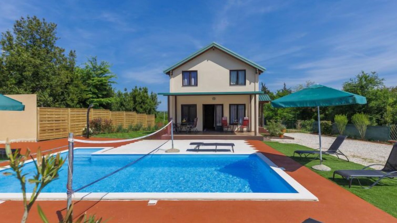 Photo of Outdoor in Materada