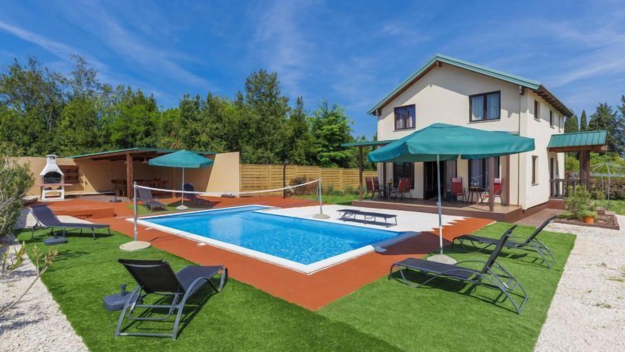 Photo of Outdoor in Materada