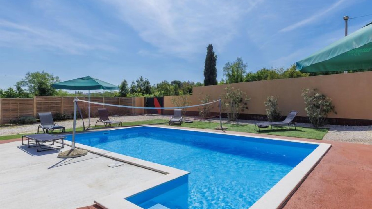 Photo of Outdoor in Materada