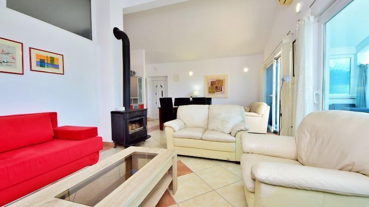 Photo of Livingroom in Kula Norinska