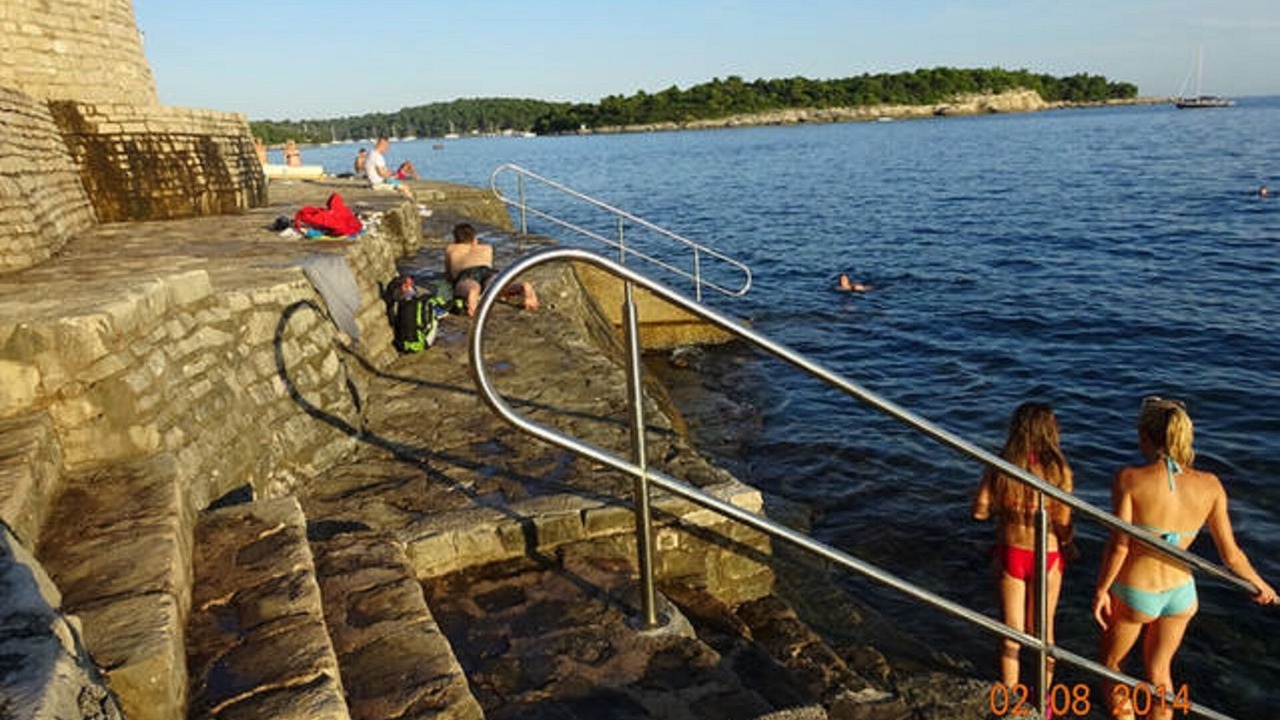 Photo of Outdoor in Vinkuran
