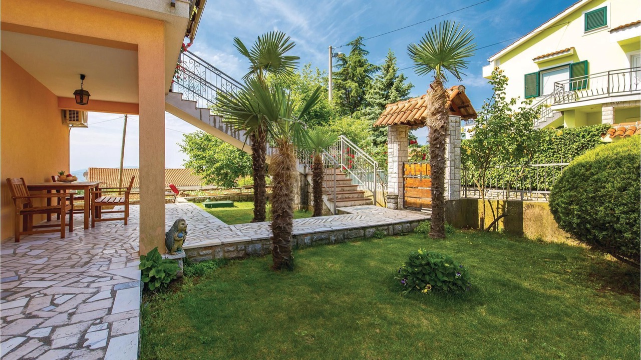 Photo of Patio Balcony in Rubesi