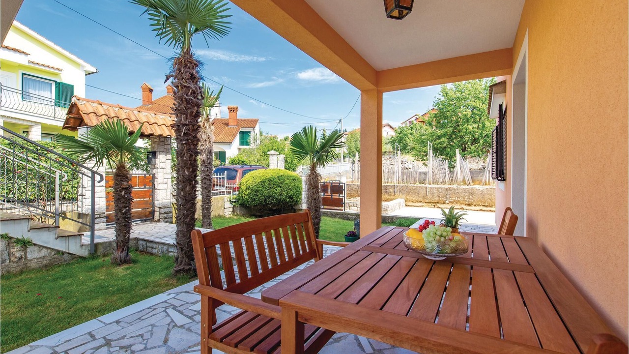 Photo of Outdoor in Rubesi