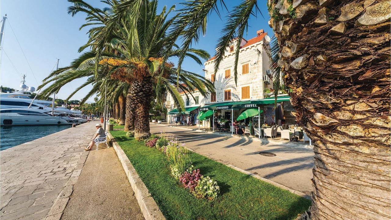 Photo of Others in Popovici