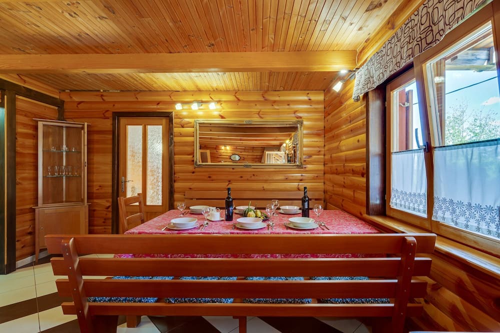 Photo of Bedroom in Gornje Dubrave
