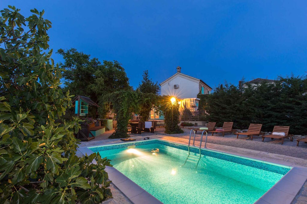 Photo of Outdoor in Rasopasno