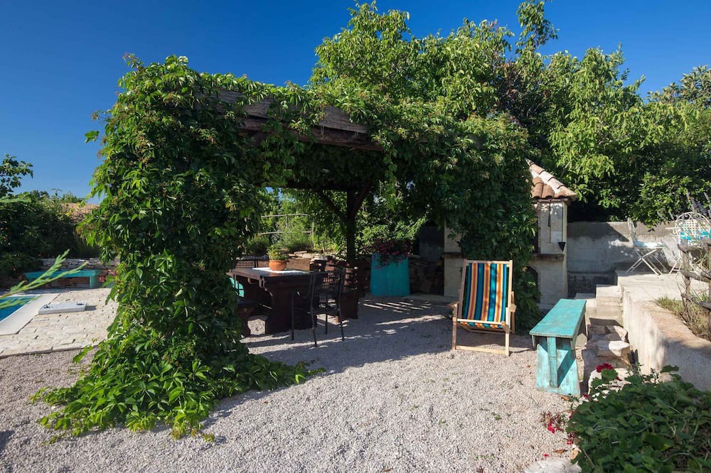 Photo of Outdoor in Rasopasno