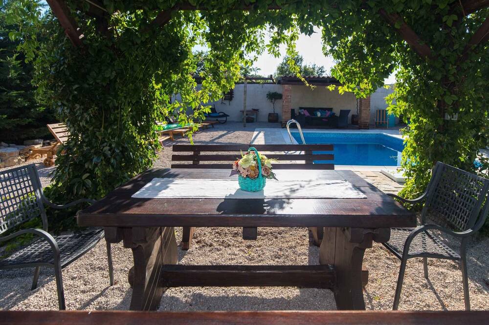 Photo of Outdoor in Rasopasno