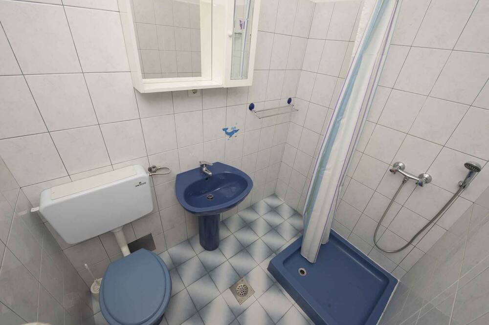 Photo of Bathroom in Duce