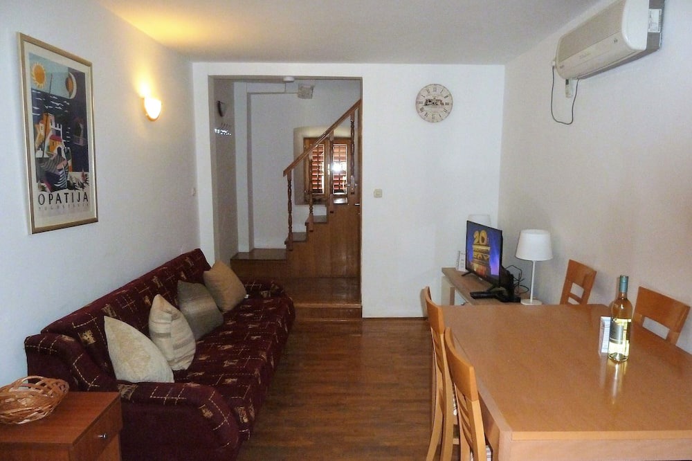Photo of Bedroom in Cavtat Old Town